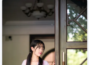 随机美女图片瀑布流源码